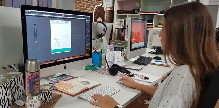Diseñador Gráfico: Guía Completa para el Éxito Profesional - Cuál es un nombre elegante para un diseñador gráfico diseñador grafico o diseñadora grafica - Cuál es un nombre elegante para un diseñador gráfico