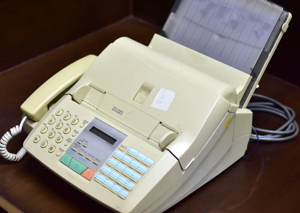 Historia de la Imprenta a Color: Desde los Orígenes hasta la Era Digital - Cuándo se inventó la impresora a color imprenta a color historia - Cuándo se inventó la impresora a color