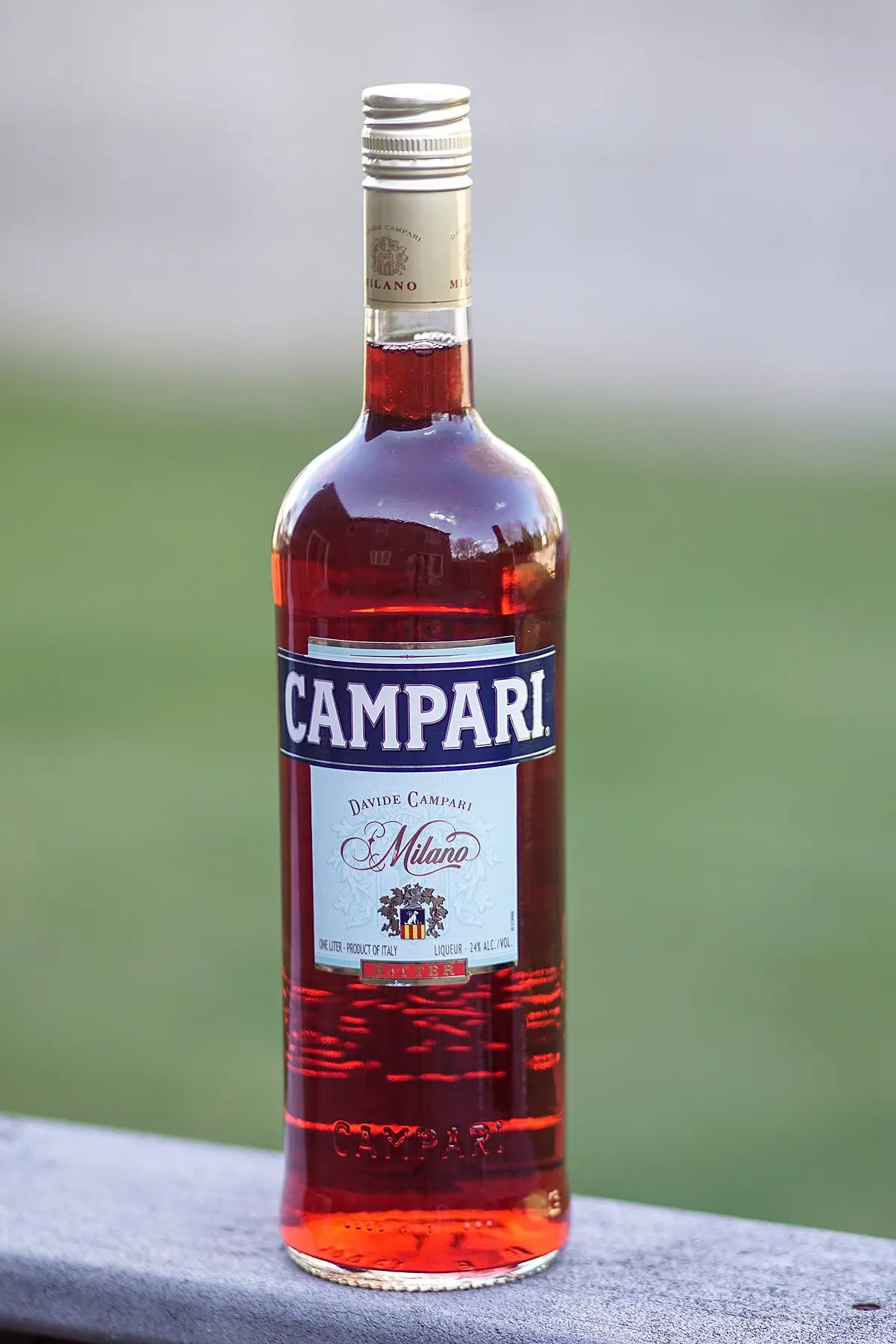 Campari: Gráfica de un Ícono Italiano - Por qué el Campari es rojo campari grafica - Por qué el Campari es rojo