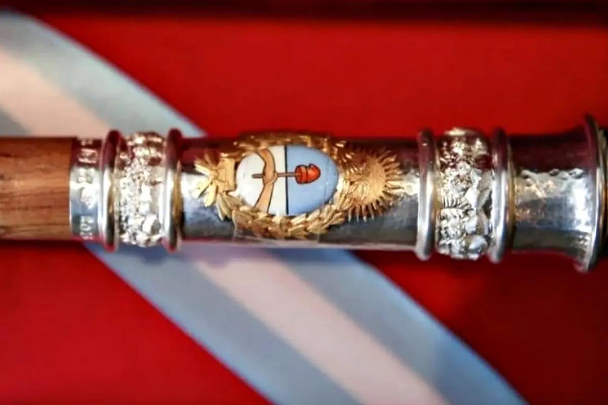 Día del Escudo Nacional Argentino: Partes, Imprenta y Mayúscula - Qué significan todas las partes del escudo dia del escudo nacional argentino partes imprenta mayuscula - Qué significan todas las partes del escudo