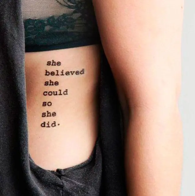 Caligrafías en Imprenta para Tatuajes: Guía Completa 2024 - Qué tatuajes están en tendencia en 2024 caligrafias en imprenta para tatoo - Qué tatuajes están en tendencia en 2024